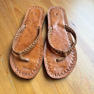 Panama boho style flip flops size 6